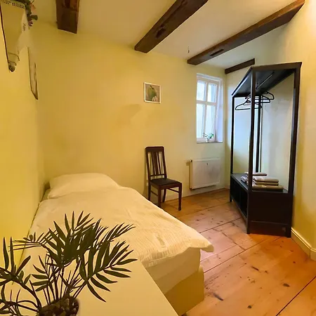 Apartment Monteurwohnungen - Am Schloss *