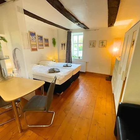 Apartment Monteurwohnungen - Am Schloss Teistungen